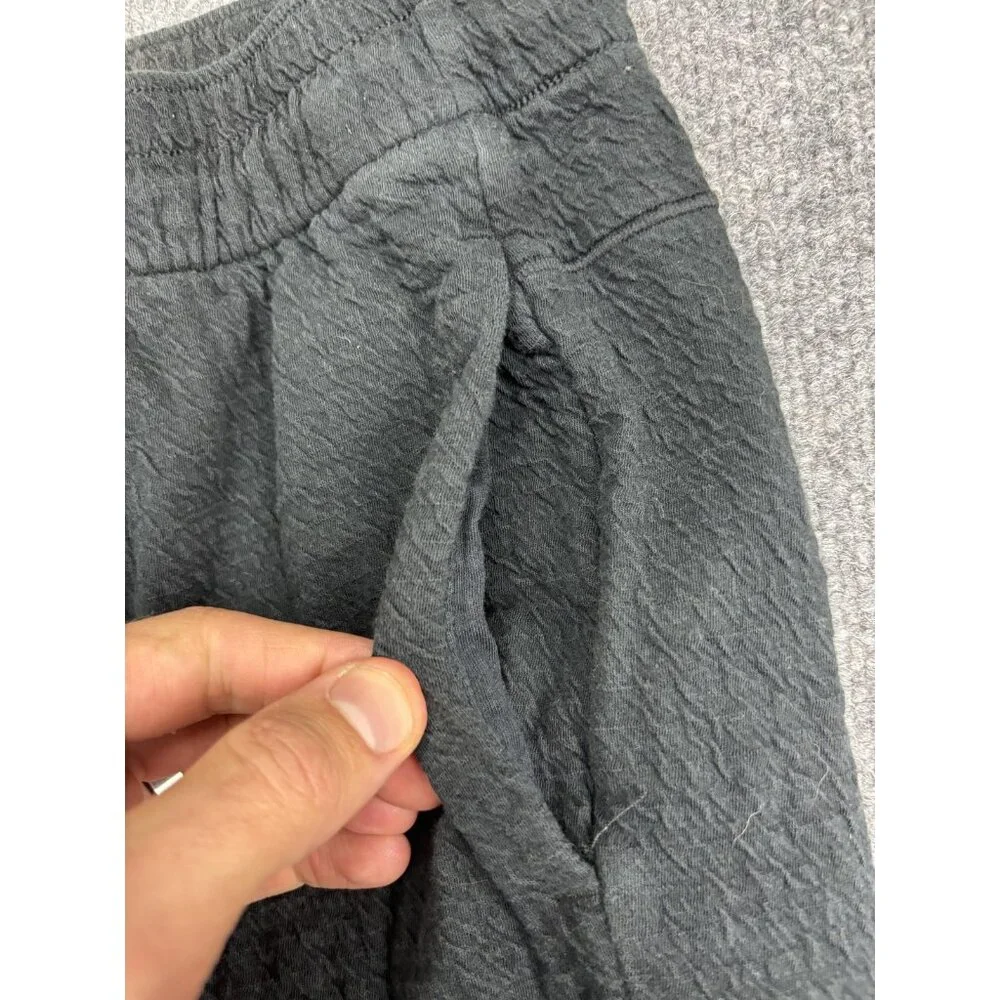 Nike Yoga Jogger Pants Womens L Dri-FIT Textured Sweatpants Athletic‎ Lounge